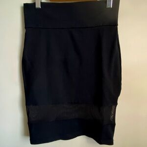 Bebe Women's Black Pull On Midi‎ Skirt Size Medium